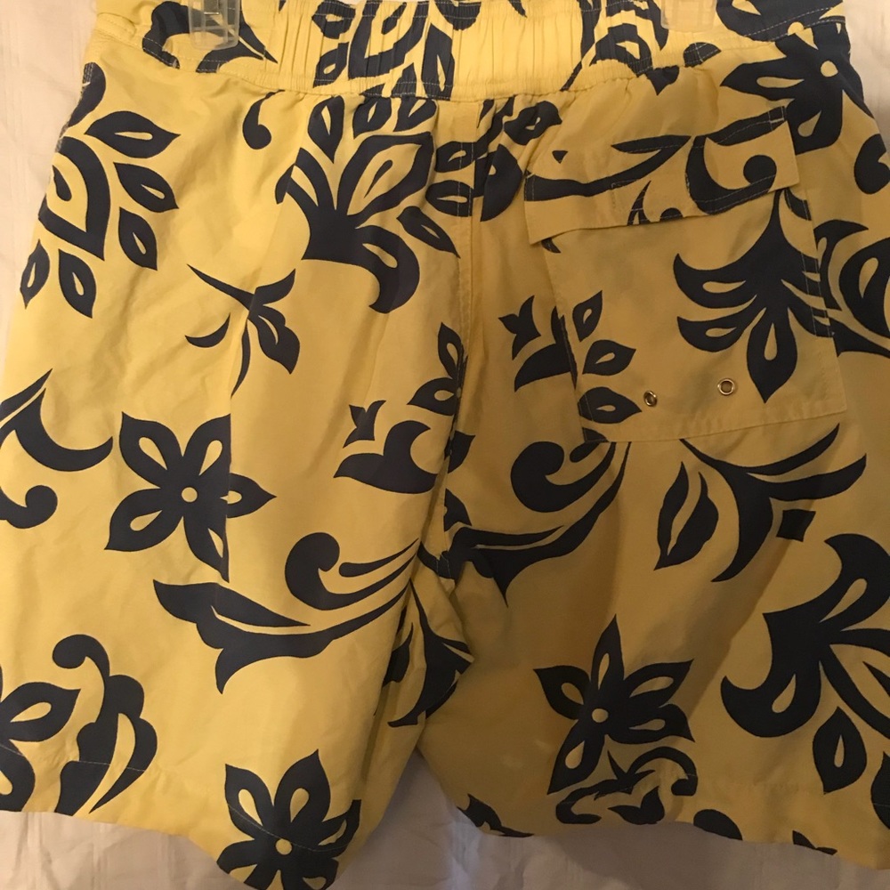 Brook Brothers swimming trunks - Picture 2 of 3